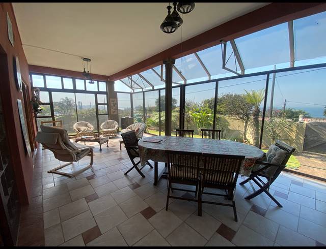 6 BEDROOM HOUSE FOR SALE IN WINKLESPRUIT